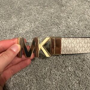 MK belt